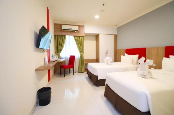 Moritz Hotel Rsab Harapan Kita Jakarta Exterior photo
